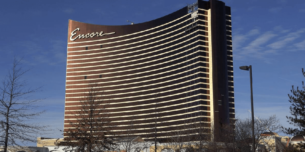 Although worried, Sands CEO is "still interested" in the NYC casino bid.